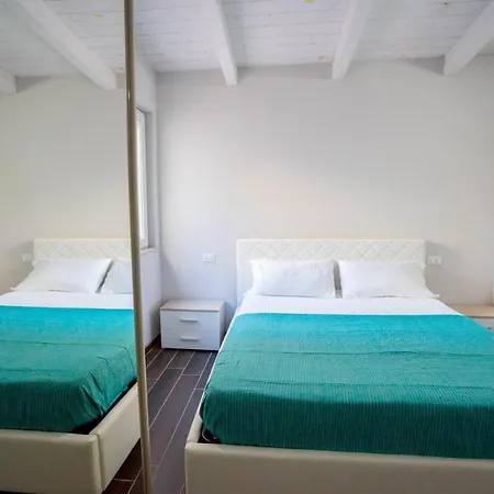 Mini Con Giardino In Centro * Καταντζάρο