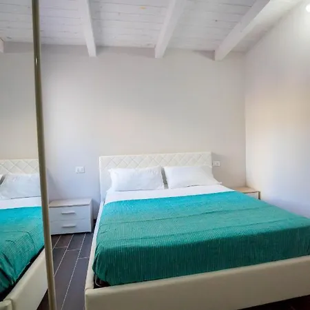 Mini Con Giardino In Centro Καταντζάρο