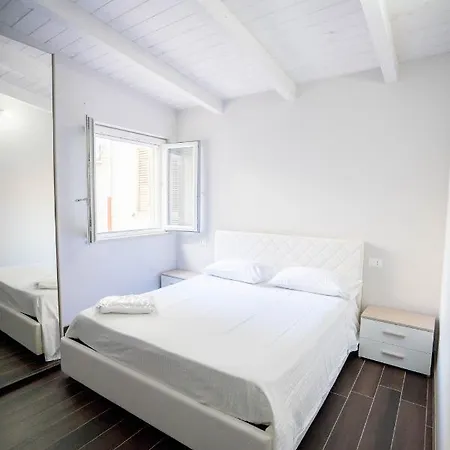 Apartment Mini Con Giardino In Centro *