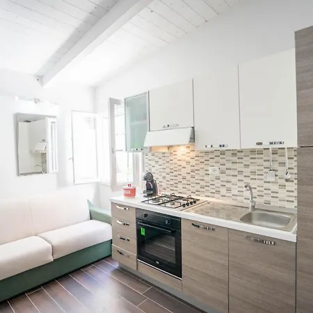 Mini Con Giardino In Centro *