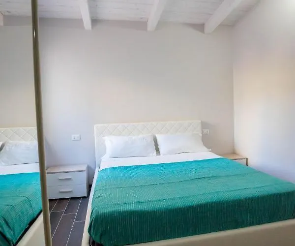 Mini Con Giardino In Centro Catanzaro